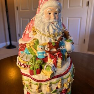 NIB Royal Albert Old Country Roses Seasons of color Santa Cookie Jar